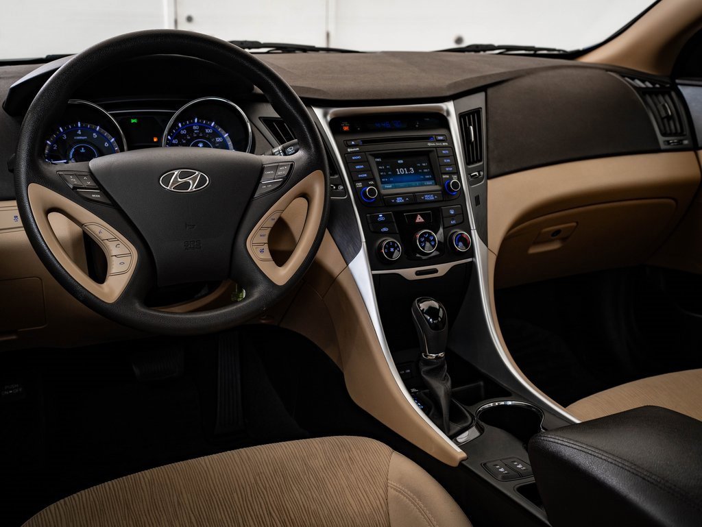 Used 2014 Hyundai Sonata GLS w/ Popular Equipment Group 2 image 4