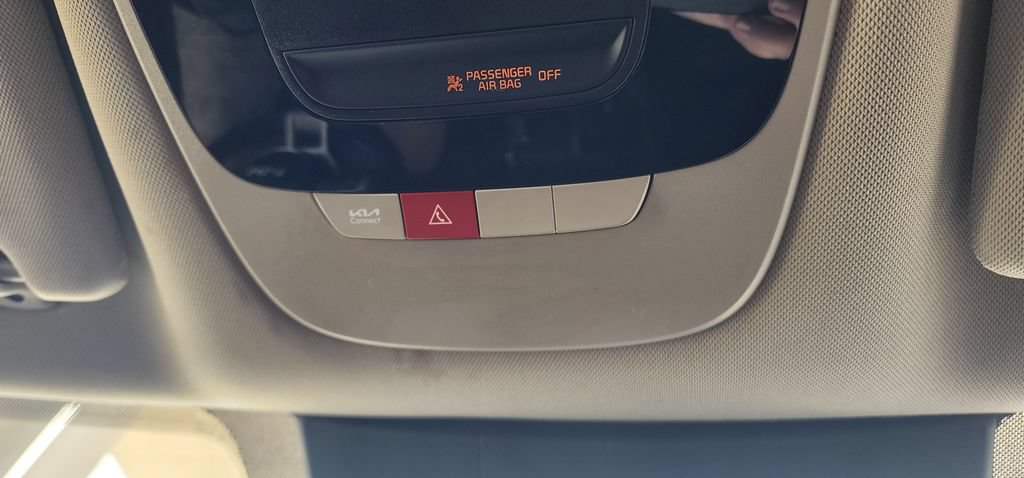 Used 2025 Kia K5 EX FWD image 37