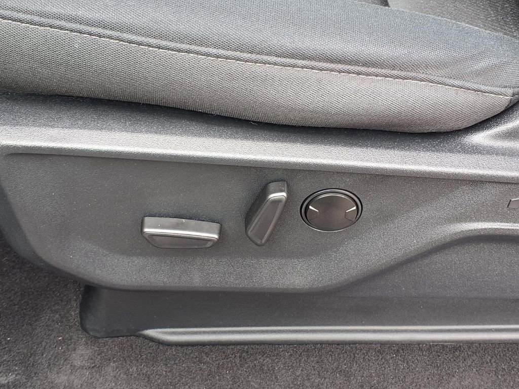 Used 2023 Ford F150 XLT w/ Equipment Group 302A High image 4