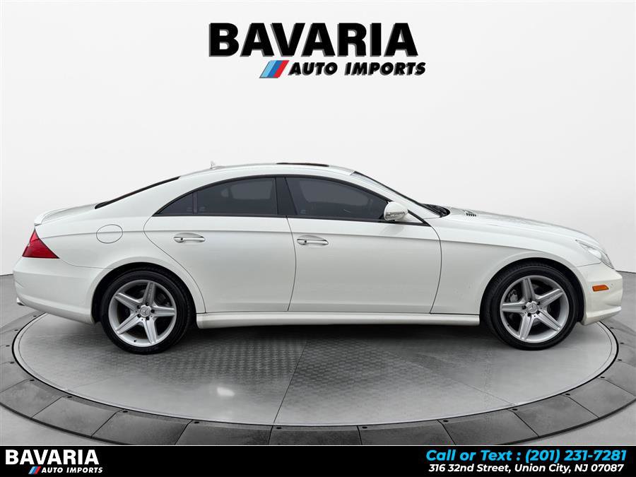 Used 2008 Mercedes-Benz CLS 550 image 6