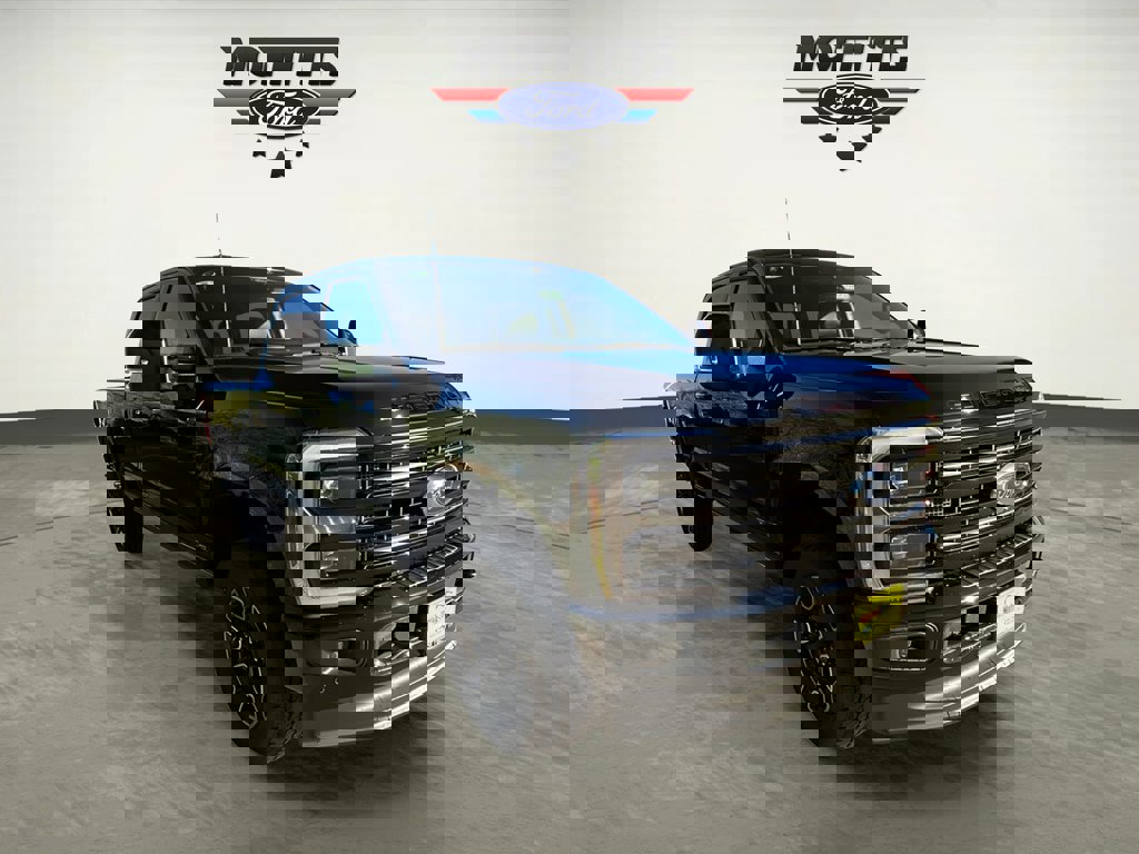 New 2026 Ford F250 Platinum image 3