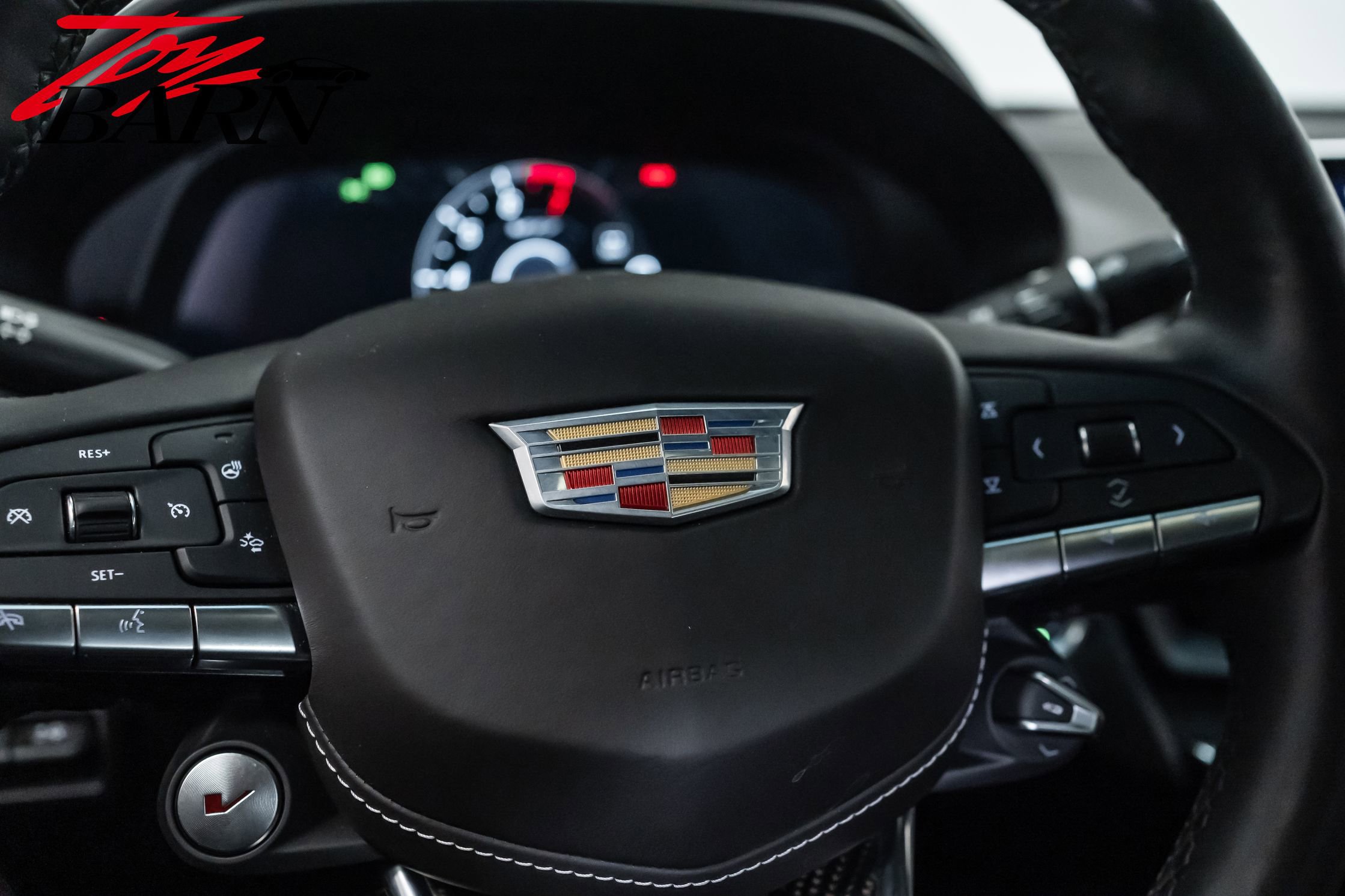 Used 2022 Cadillac CT4 V Blackwing w/ Technology Package image 30