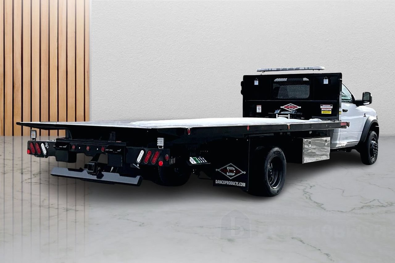 New 2025 RAM 5500 Tradesman AWD/4WD image 9