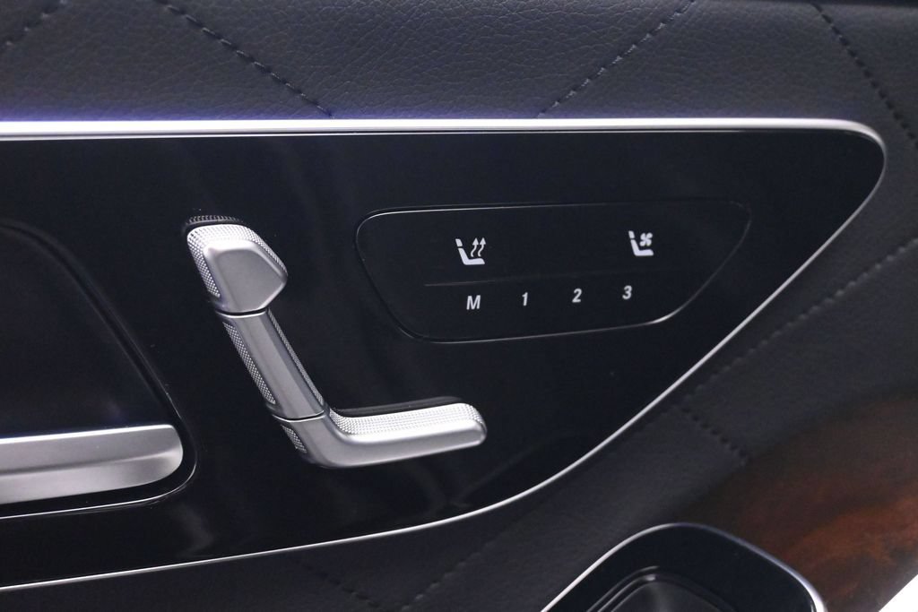 Used 2024 Mercedes-Benz S 580e 4MATIC Sedan image 18