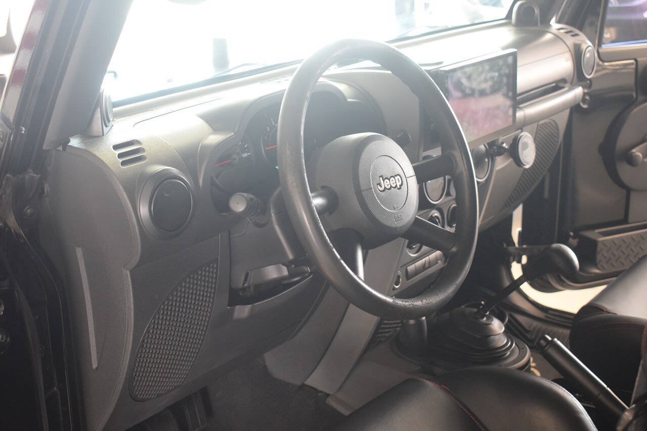 Used 2008 Jeep Wrangler X AWD/4WD image 42