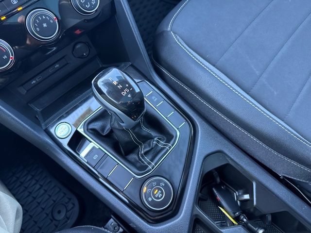 Certified 2023 Volkswagen Taos SE w/ Panoramic Sunroof Package image 27