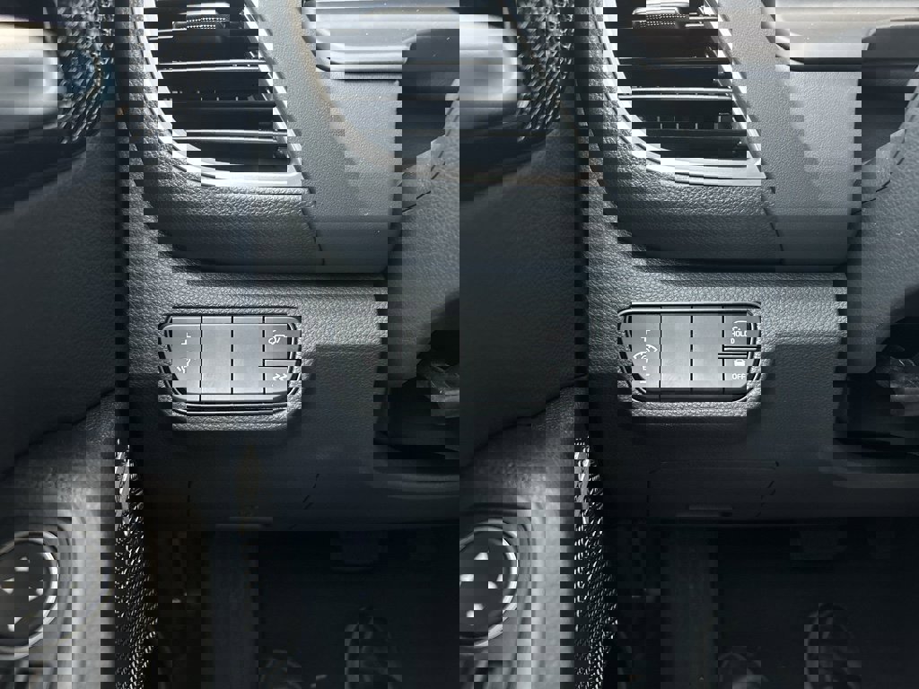 New 2026 Kia Seltos SX w/ SX Sunroof Package image 27