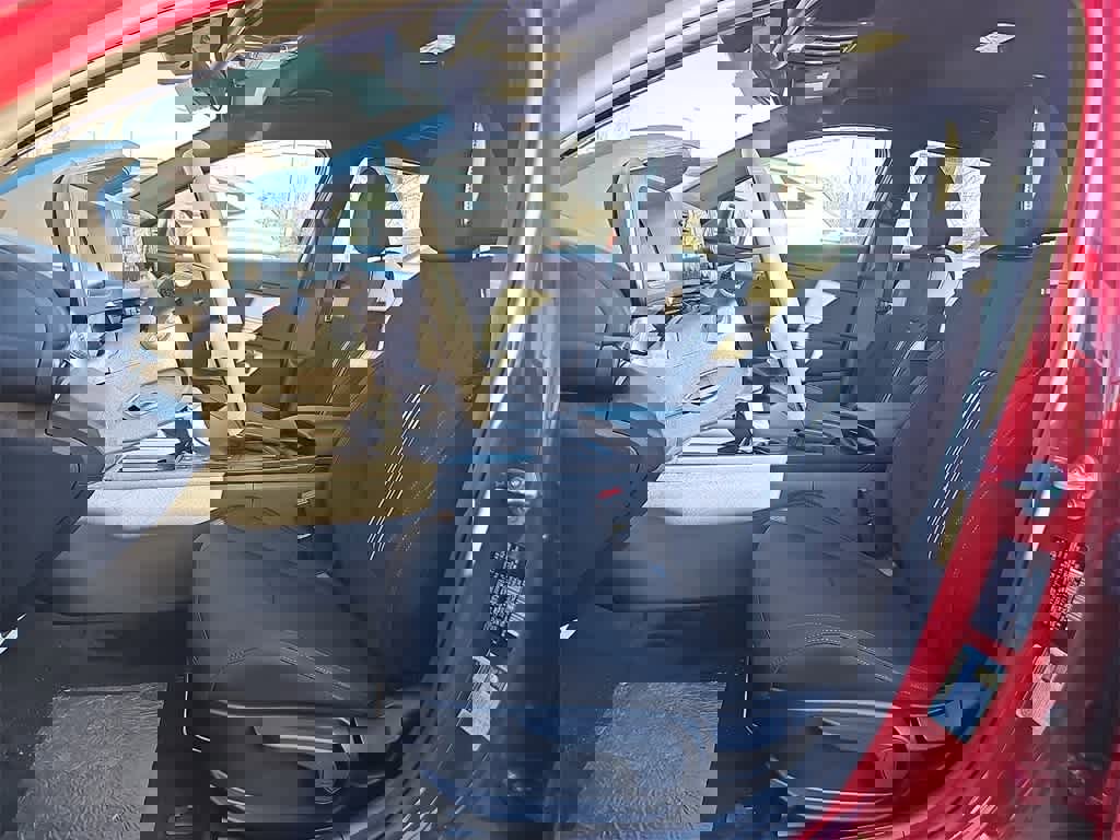 New 2026 Hyundai Elantra Sport image 11