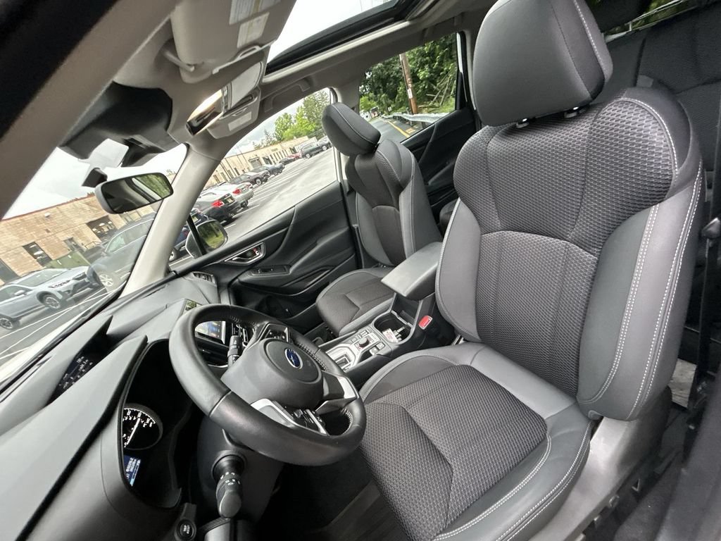 Certified 2023 Subaru Forester Premium AWD/4WD image 15