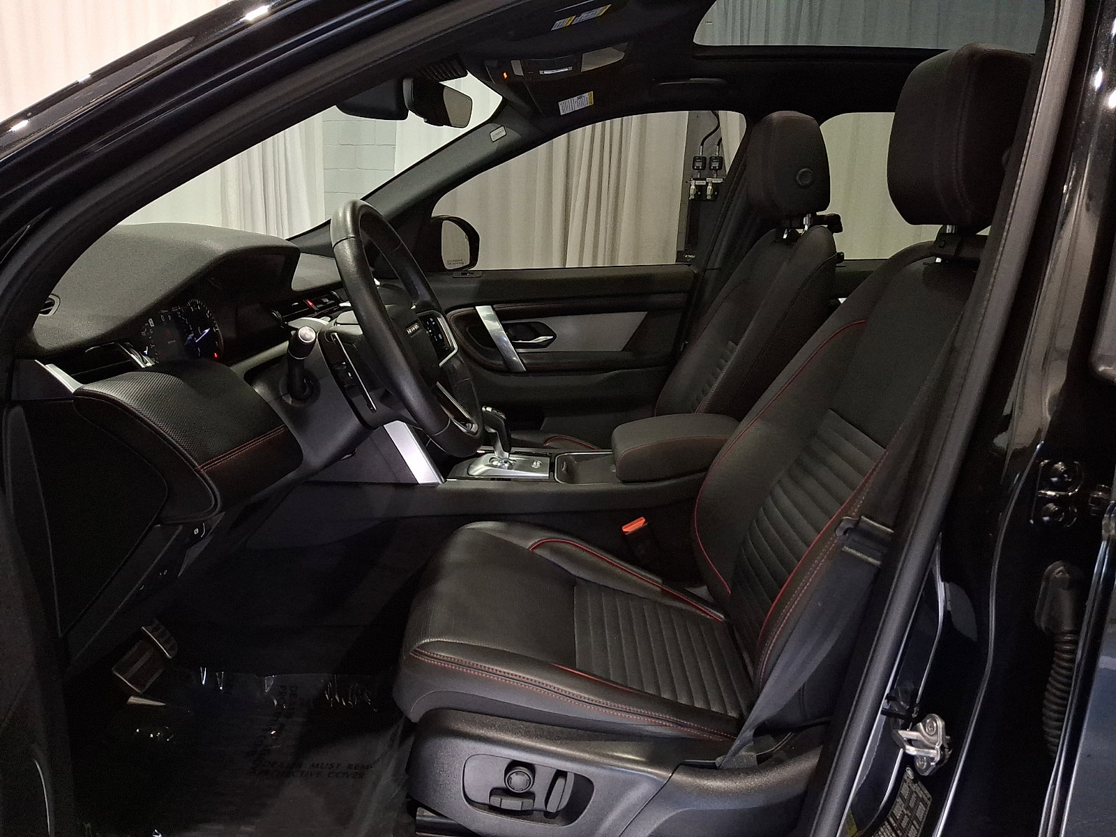 Certified 2023 Land Rover Discovery Sport S R-Dynamic AWD/4WD image 12