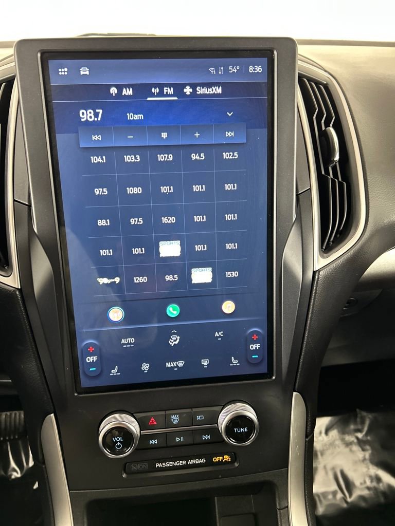 Used 2024 Ford Edge SEL image 14