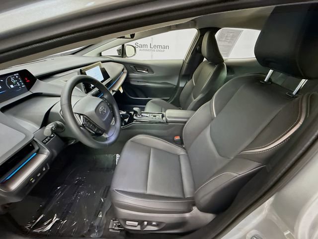 Used 2025 Toyota Prius XLE image 21