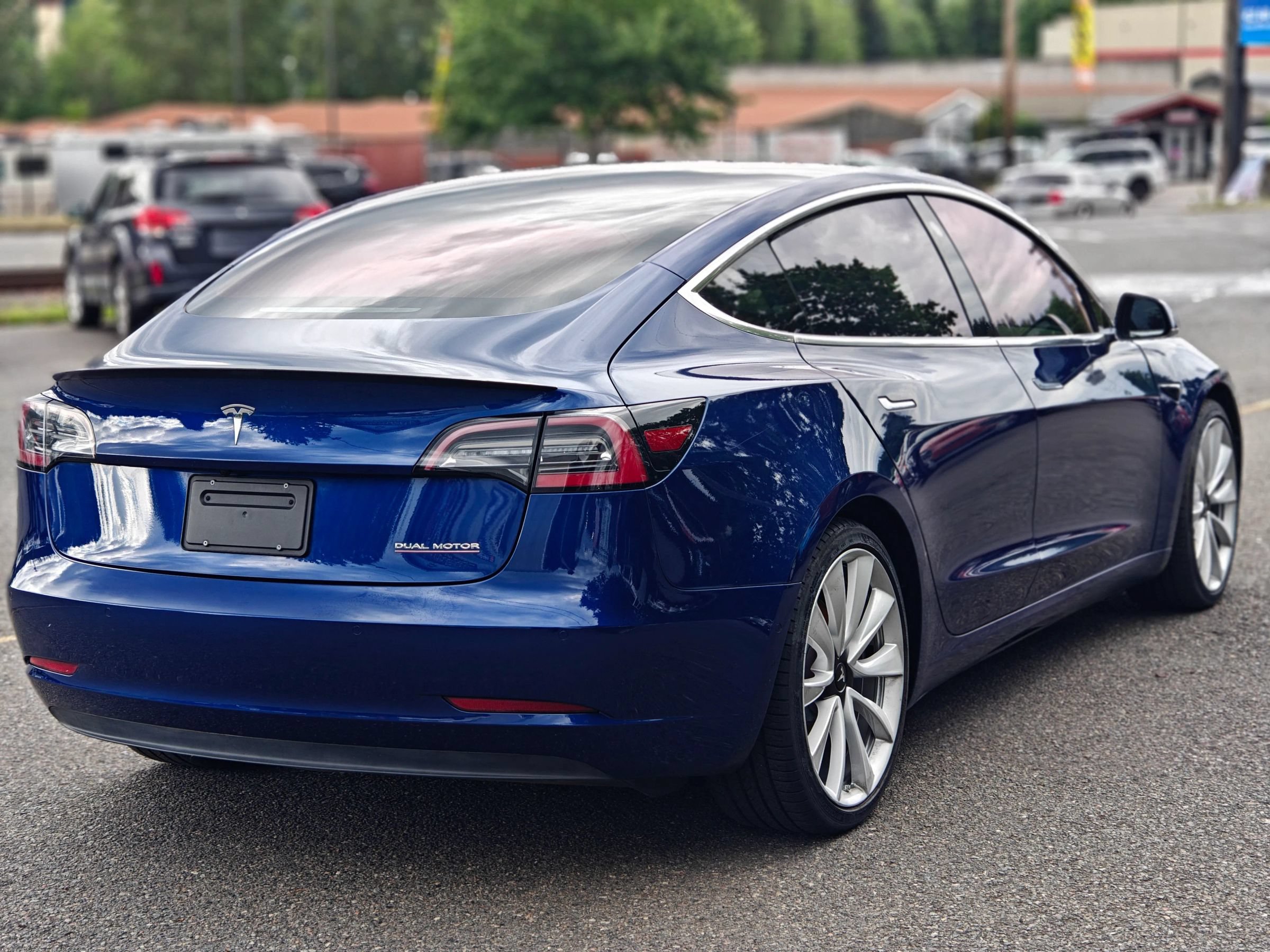 Used 2019 Tesla Model 3 Performance AWD/4WD image 9