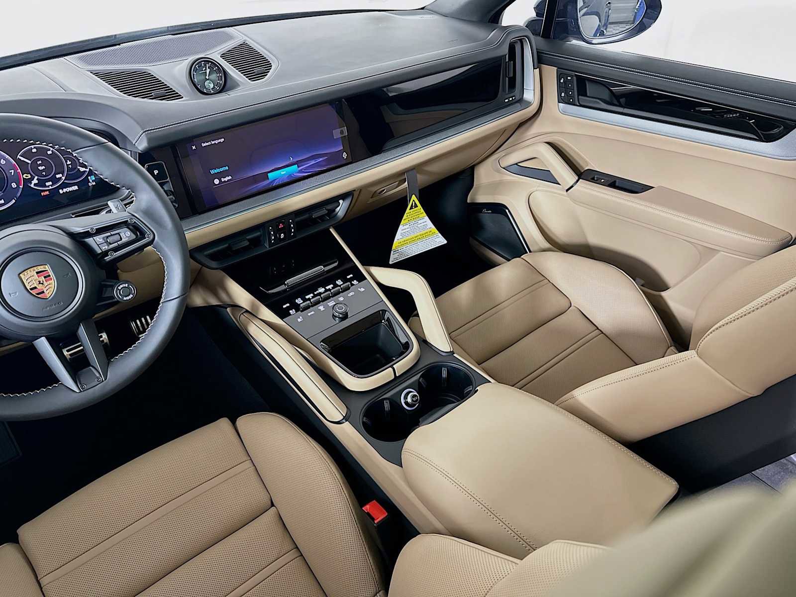 New 2026 Porsche Cayenne S image 25