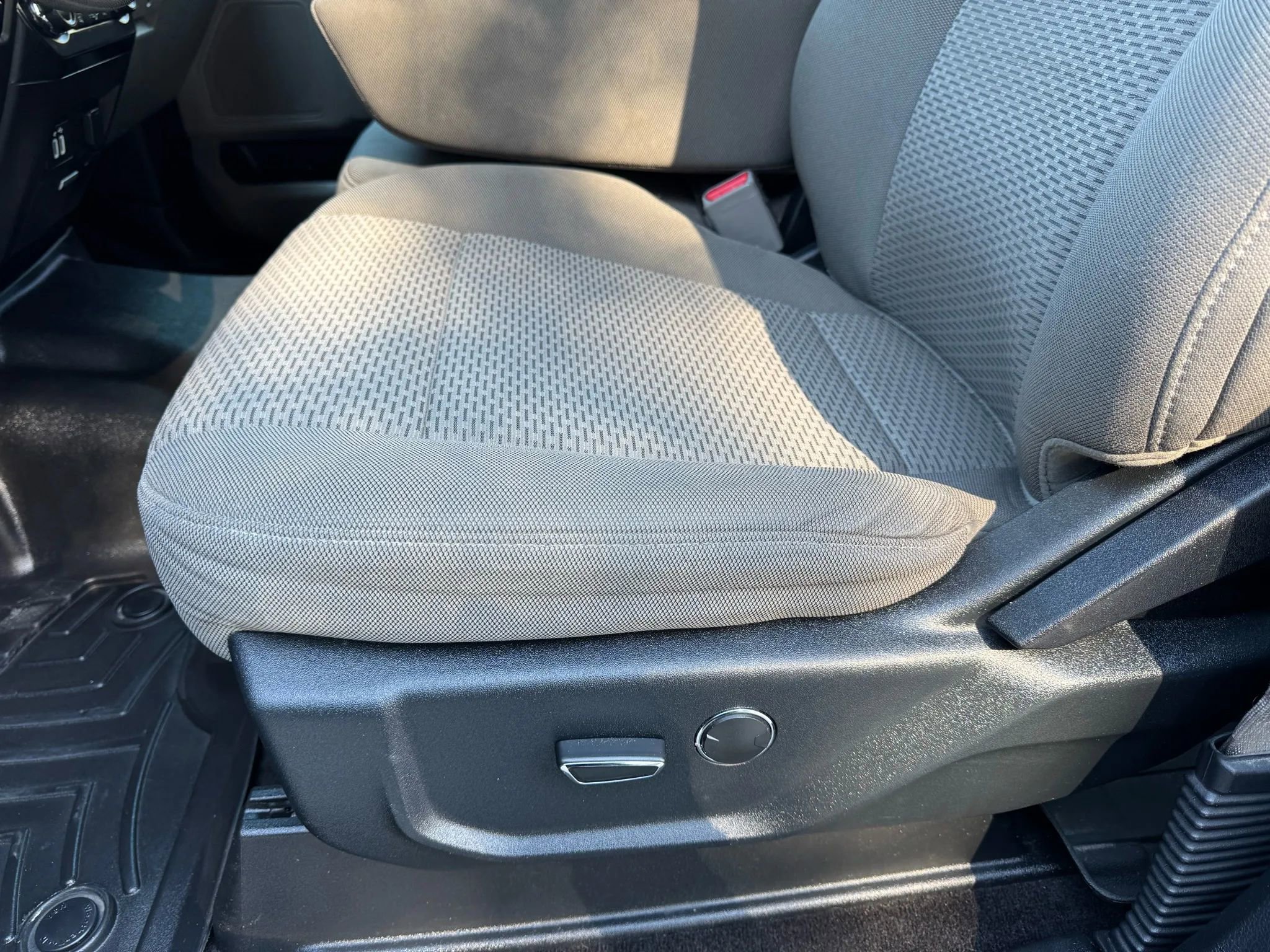 Used 2017 Ford F250 XLT w/ XLT Value Package image 10