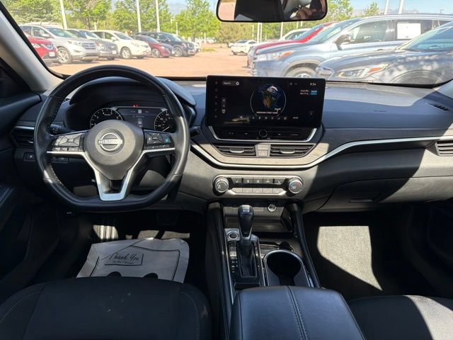 Used 2024 Nissan Altima 2.5 SV w/ SV Premium Package FWD image 24
