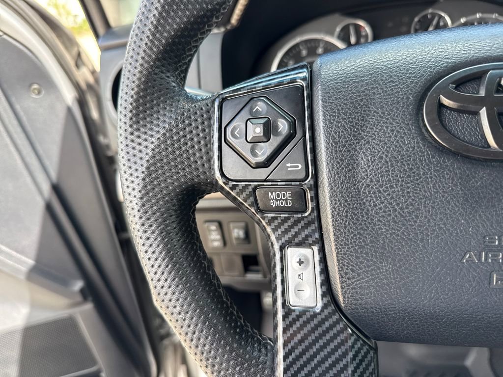 Used 2015 Toyota Tundra SR5 w/ SR5 Upgrade Package image 15