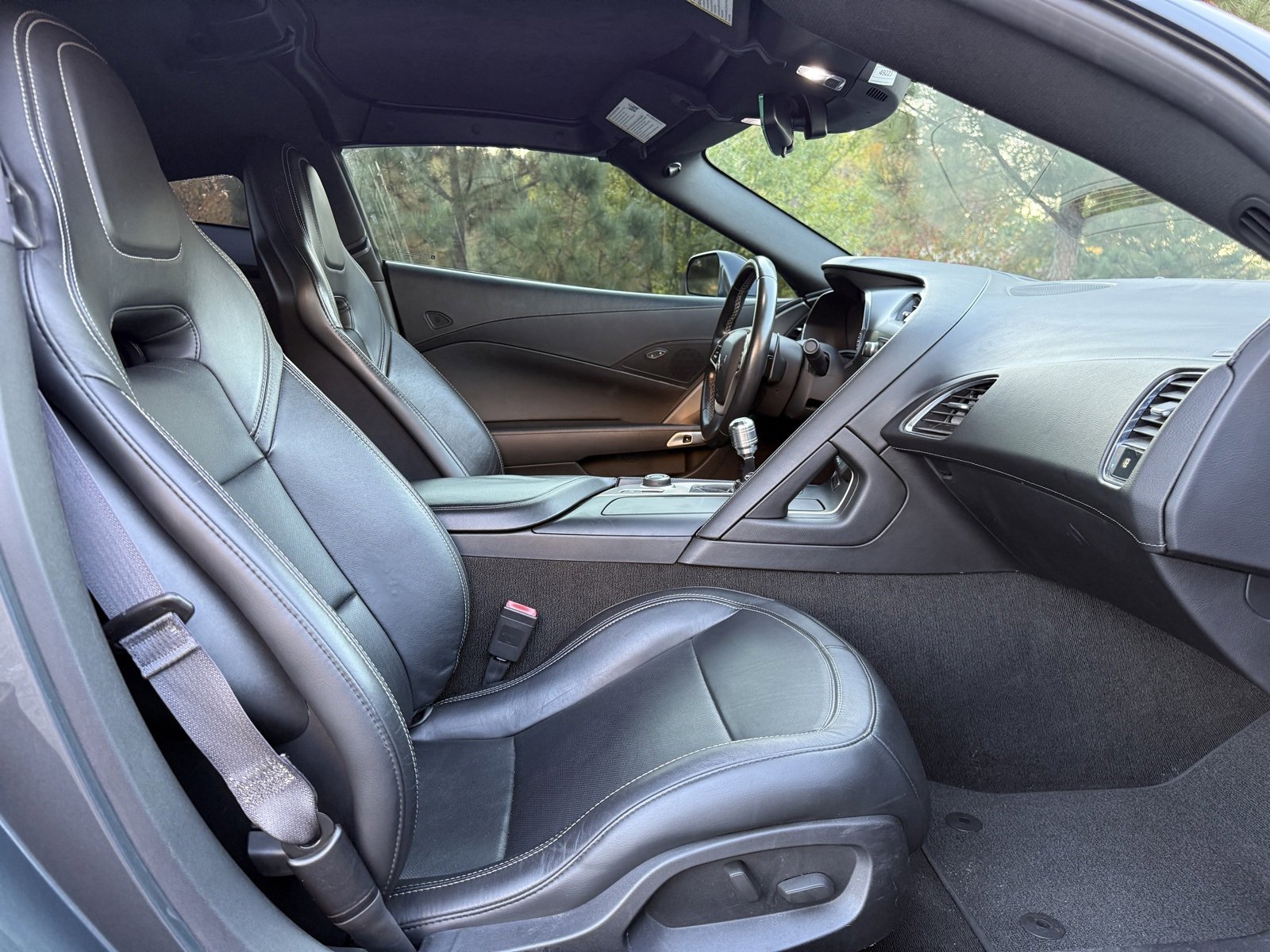 Used 2014 Chevrolet Corvette Stingray Coupe image 29