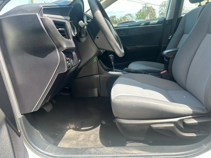 Used 2016 Toyota Corolla L FWD image 6