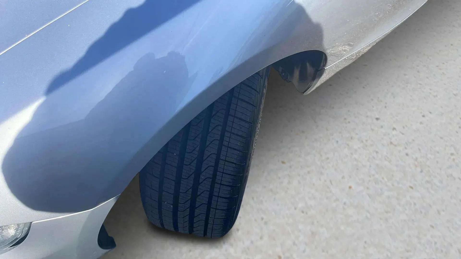 Used 2005 BMW Z4 2.5i image 32