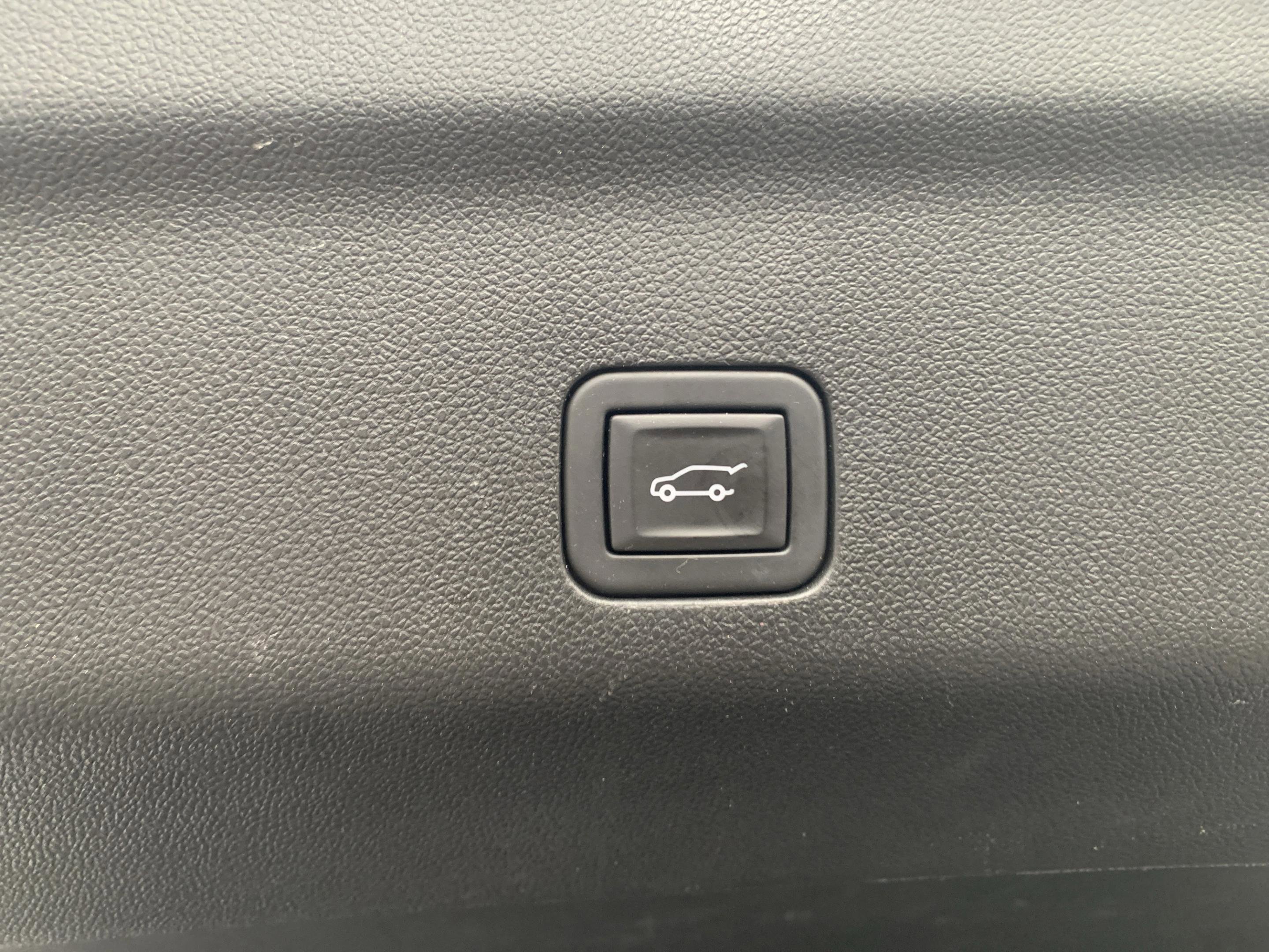 Used 2024 Chevrolet Tahoe LT image 35