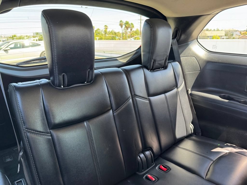 Used 2019 Nissan Pathfinder SL FWD image 21