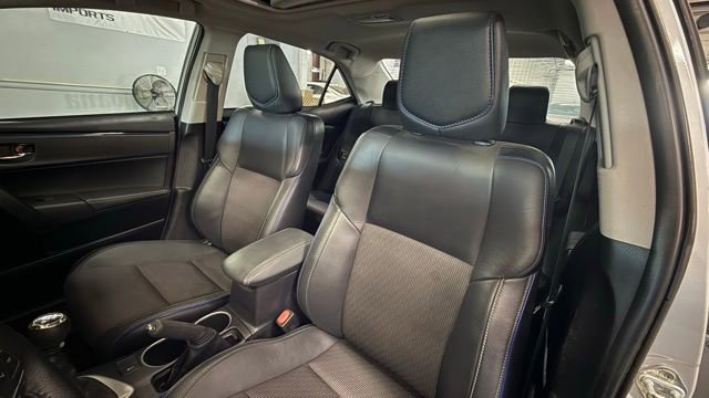 Used 2018 Toyota Corolla SE w/ Carpet Mat Package (TMS) FWD image 15