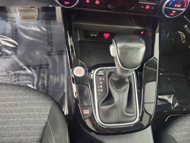 Used 2022 Kia Soul GT-Line FWD image 17