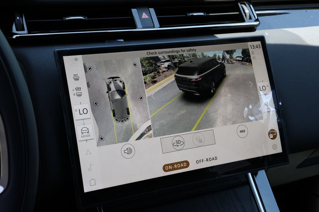 New 2026 Land Rover Range Rover Velar Dynamic SE AWD/4WD image 40
