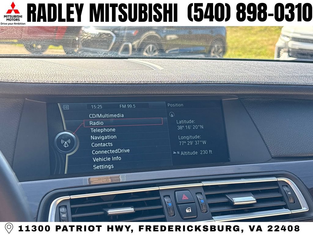 Used 2011 BMW 750Li xDrive AWD/4WD image 8