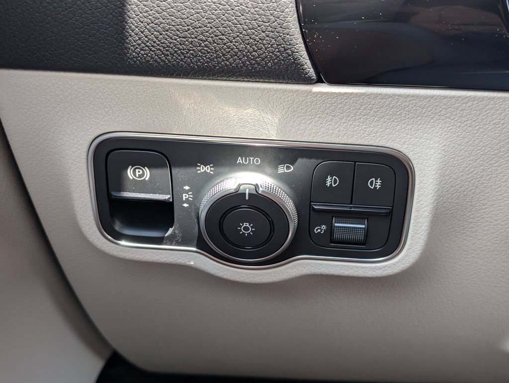 New 2026 Mercedes-Benz GLA 250 4MATIC image 21