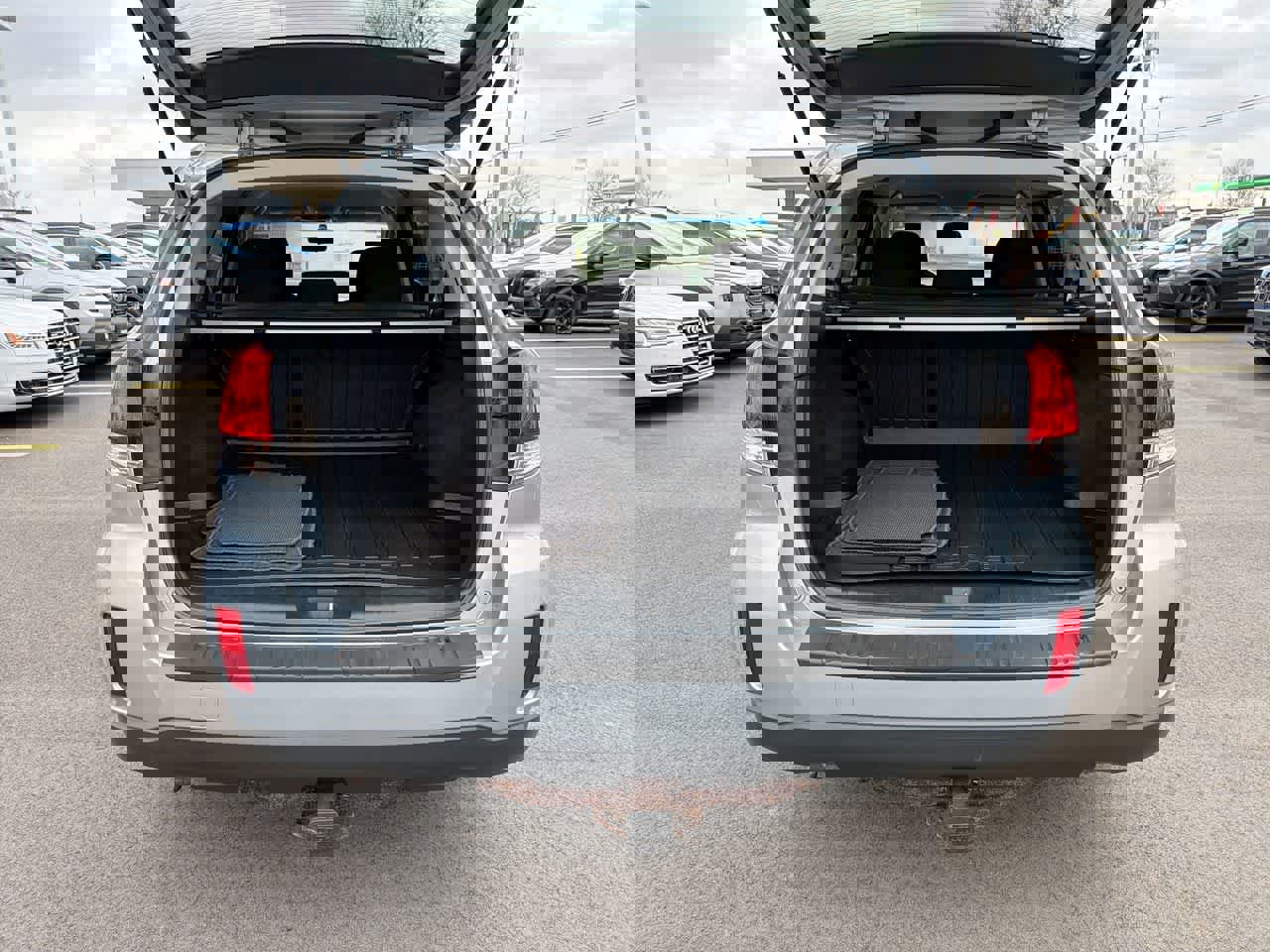 Used 2014 Subaru Outback 2.5i Premium w/ Accessory Value Package (OYX) image 35