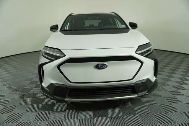 Used 2024 Subaru Solterra Premium w/ Premium Package image 2