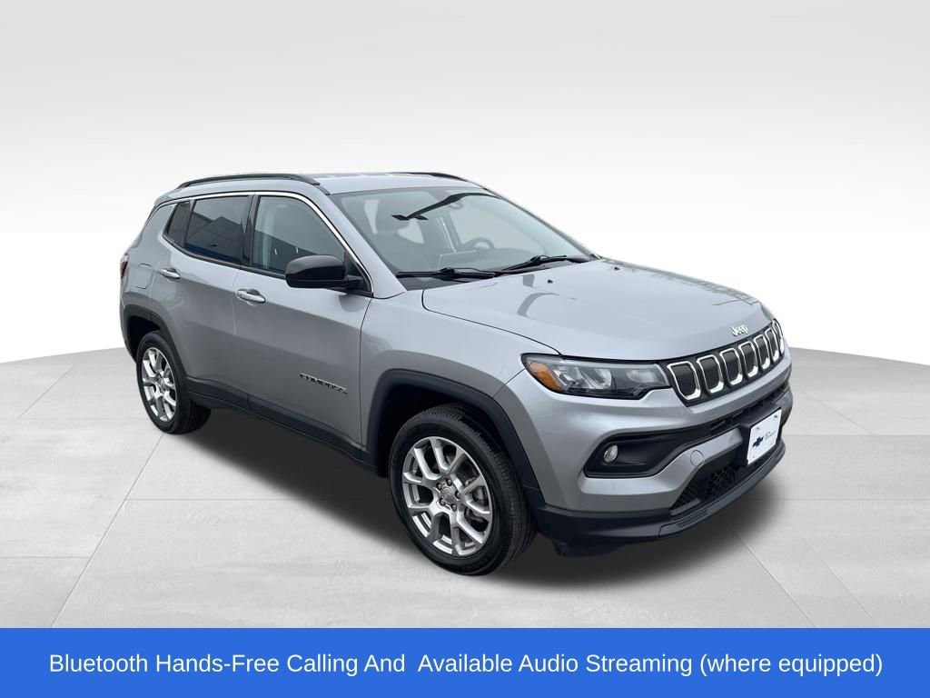 Used 2022 Jeep Compass Latitude image 8