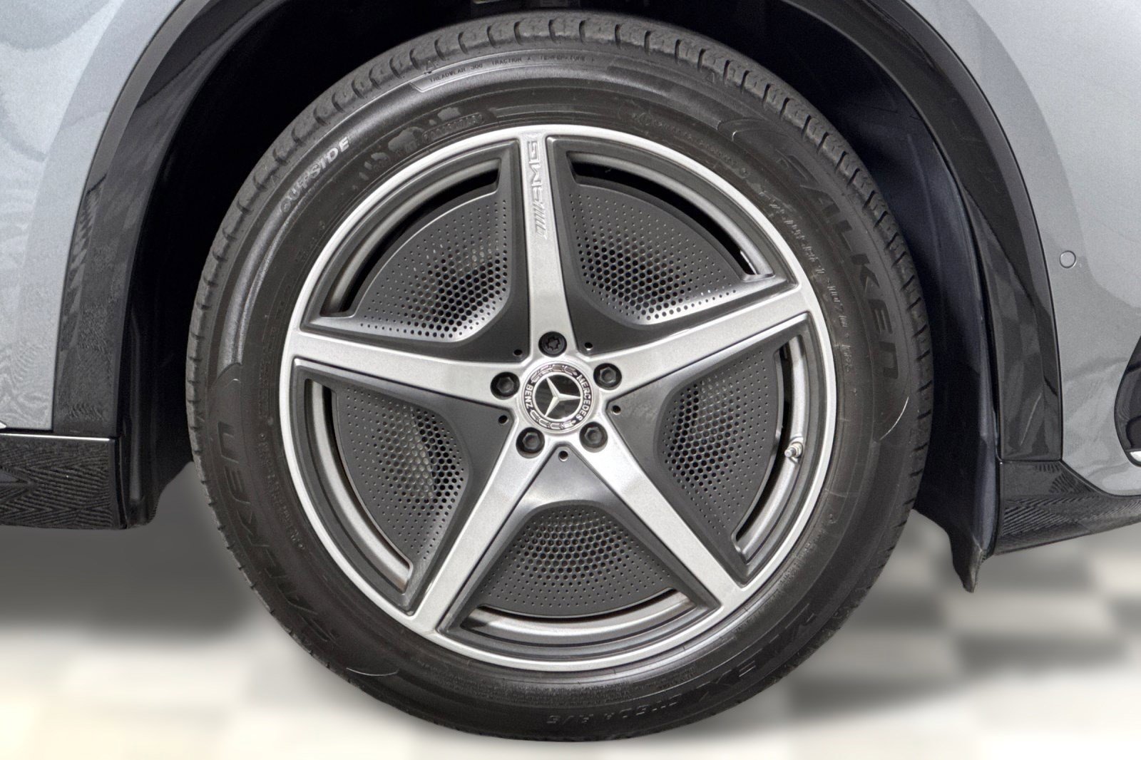 Used 2023 Mercedes-Benz EQS 580 4MATIC SUV image 11