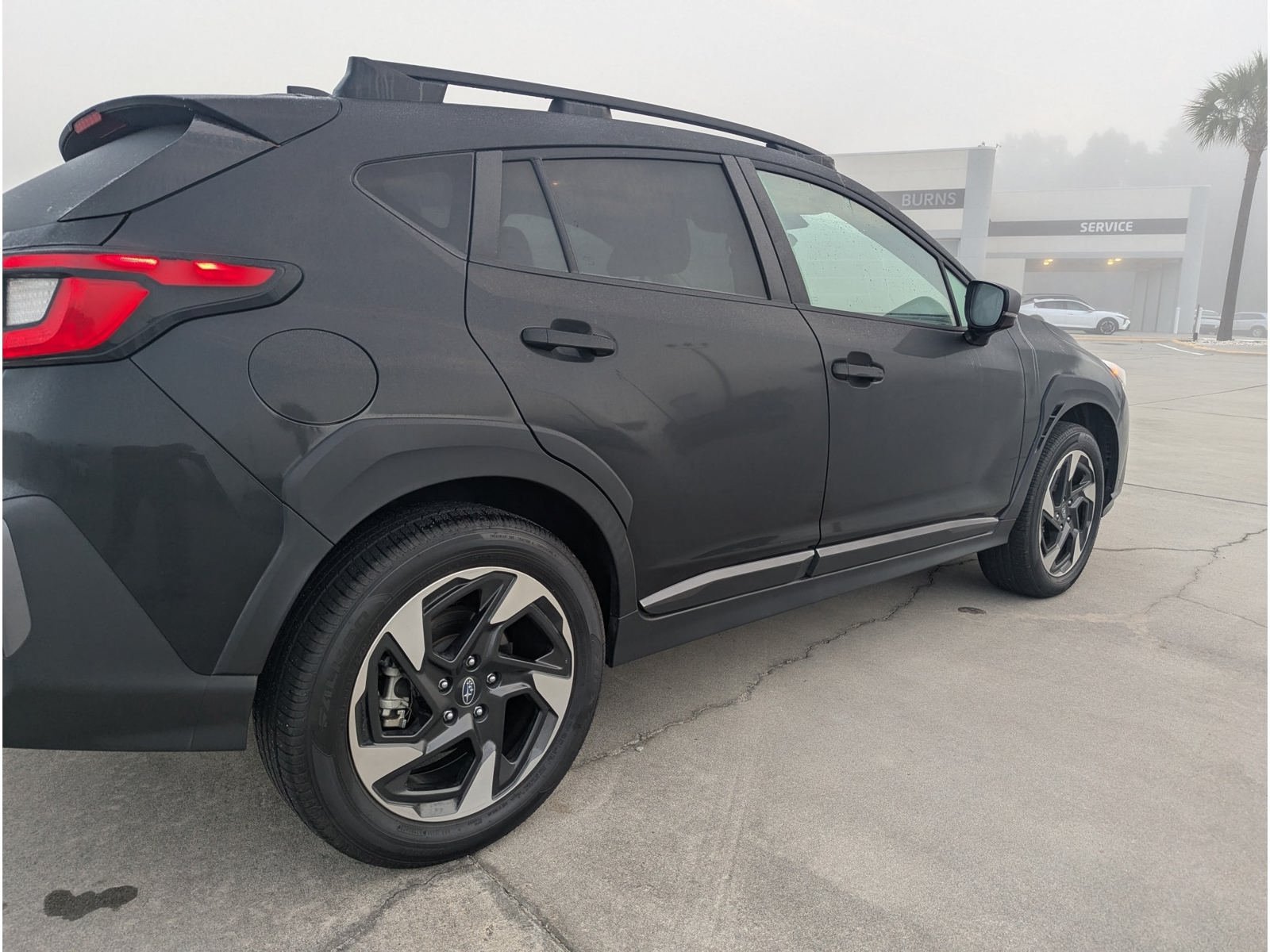Used 2024 Subaru Crosstrek 2.5i Limited AWD/4WD image 3