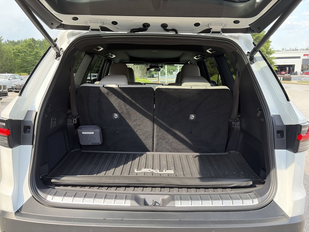 Used 2026 Lexus TX 350 AWD w/ Technology Package image 37