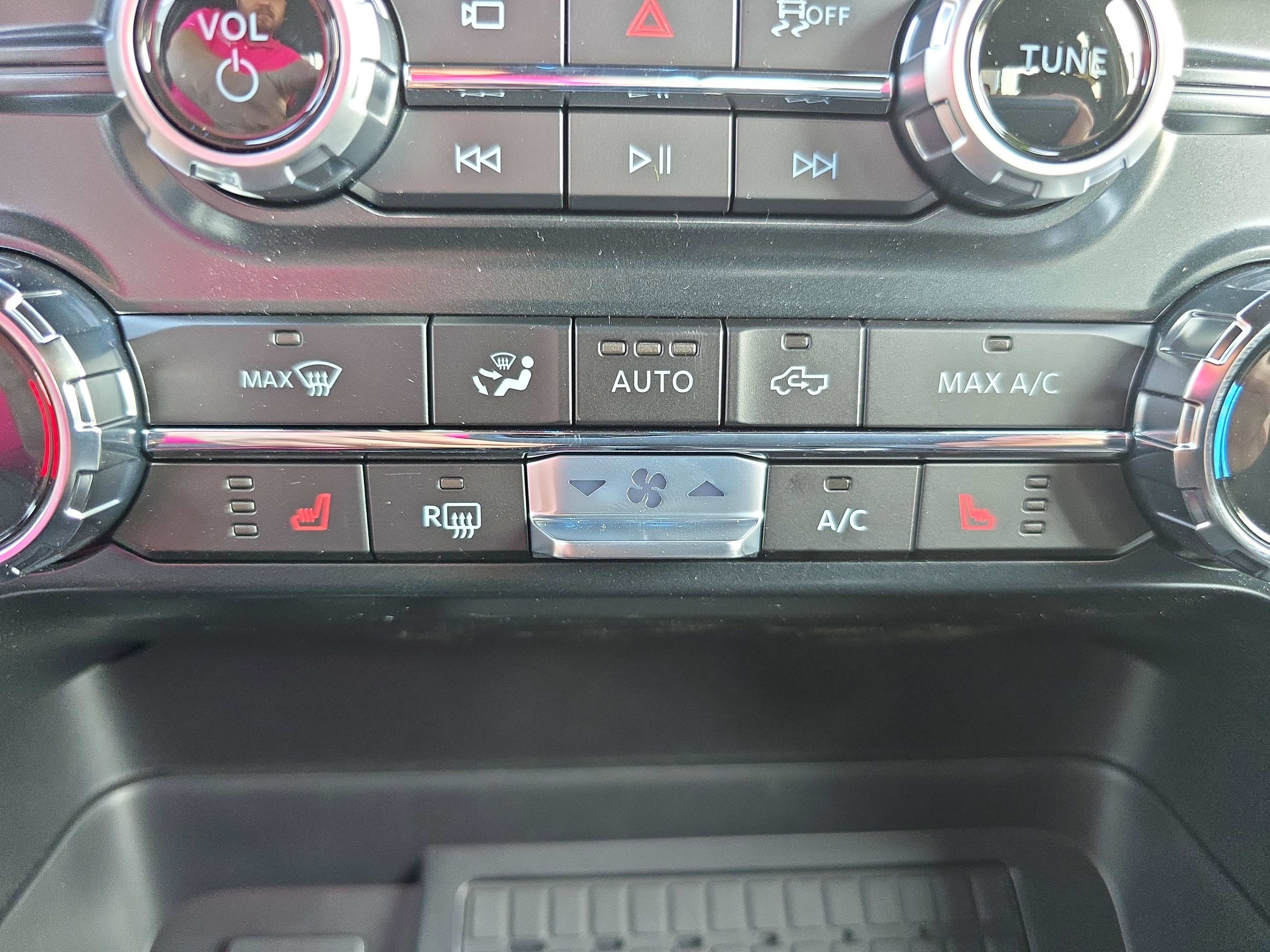 New 2025 Ford F150 XLT image 31