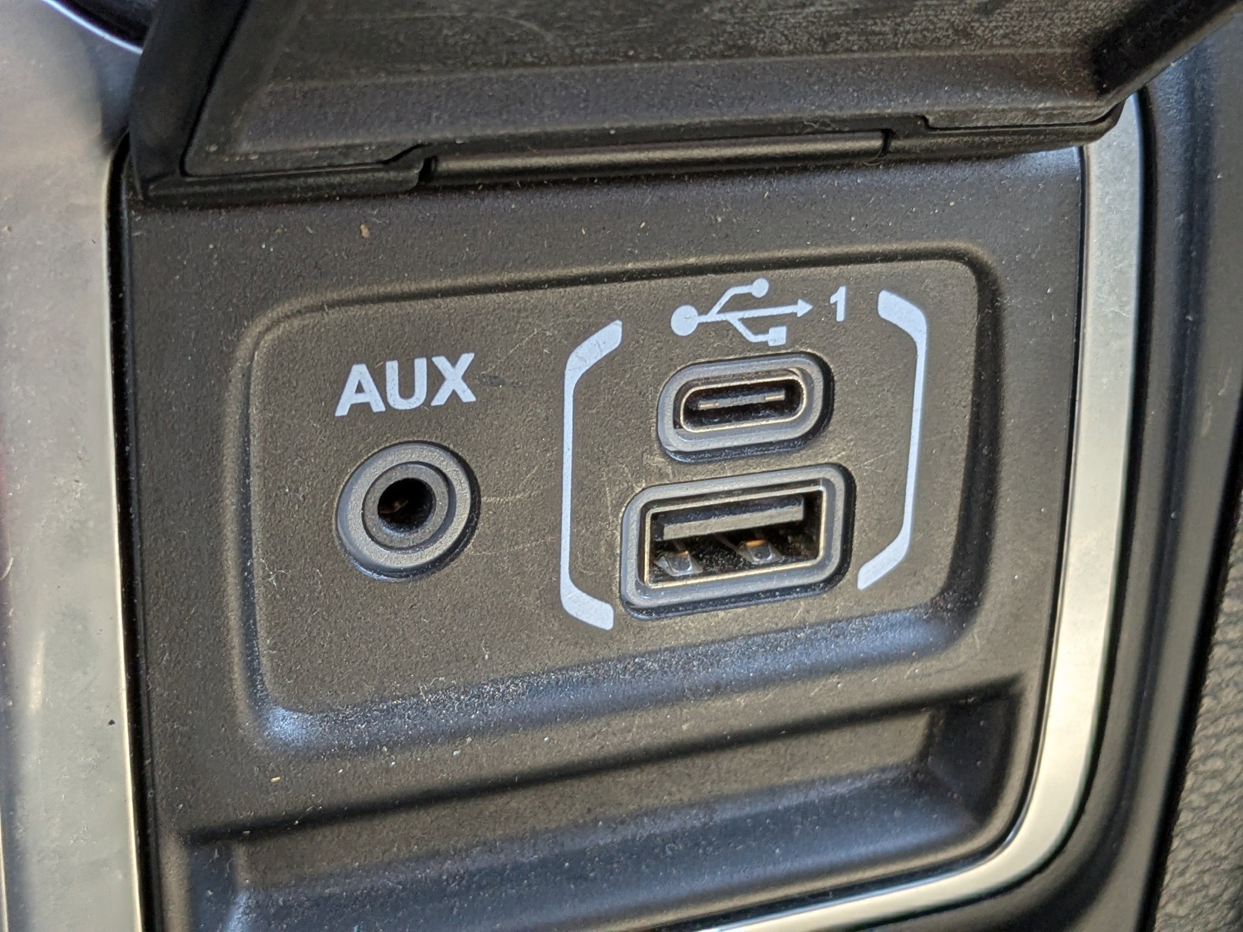 Used 2020 Jeep Gladiator Sport w/ Quick Order Package 24S image 22