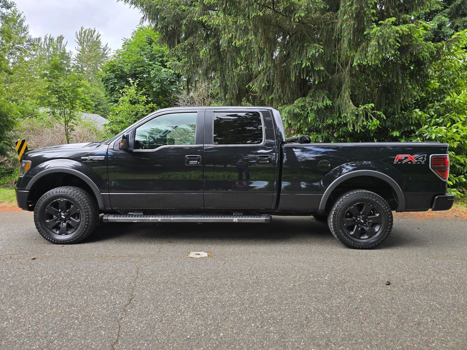 Used 2012 Ford F150 FX4 w/ FX Luxury Pkg AWD/4WD image 2