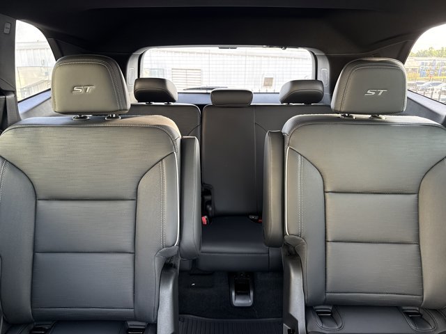New 2026 Buick Enclave Sport Touring w/ Power Package FWD image 18