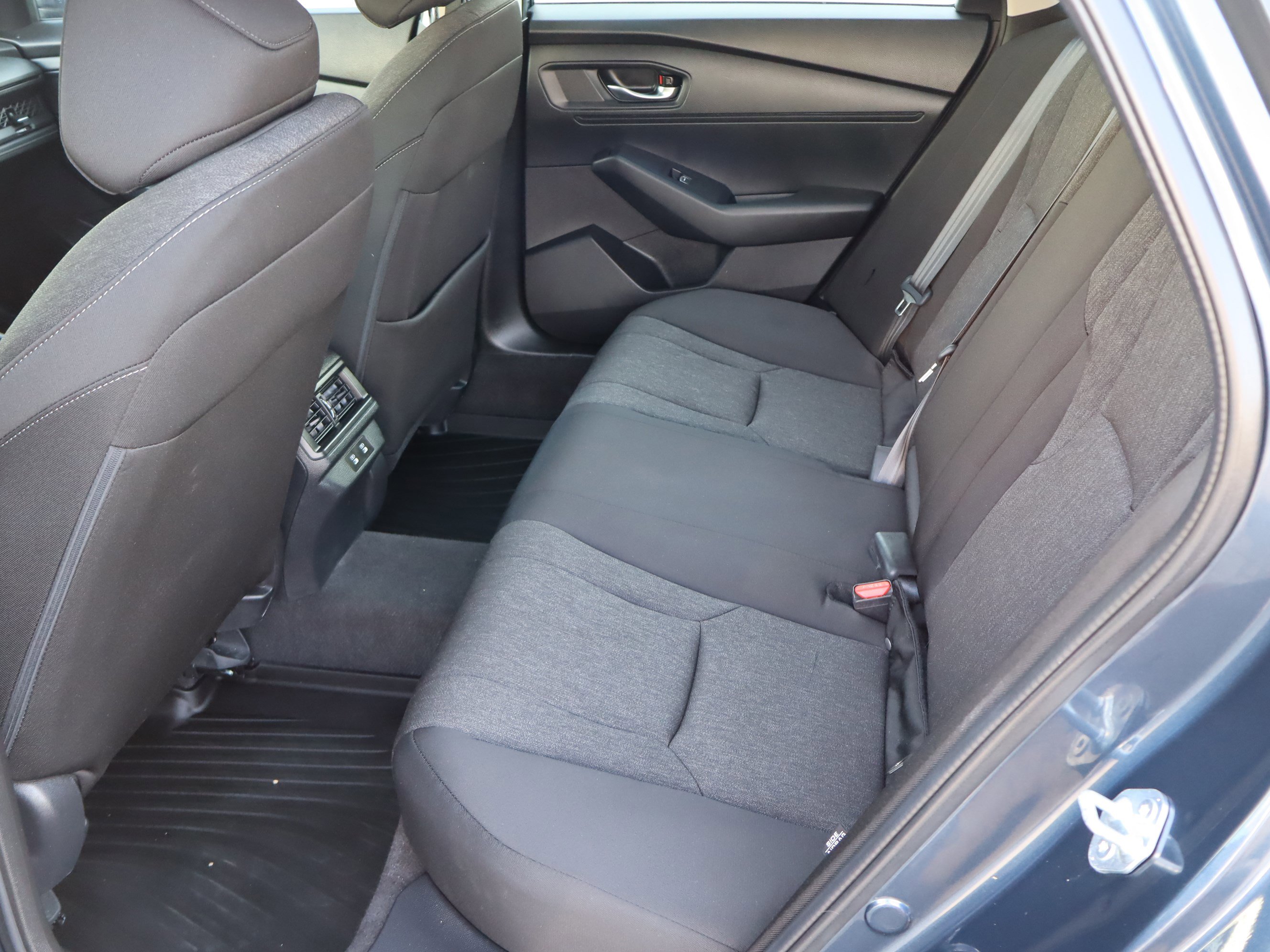 Used 2025 Honda Accord SE image 31