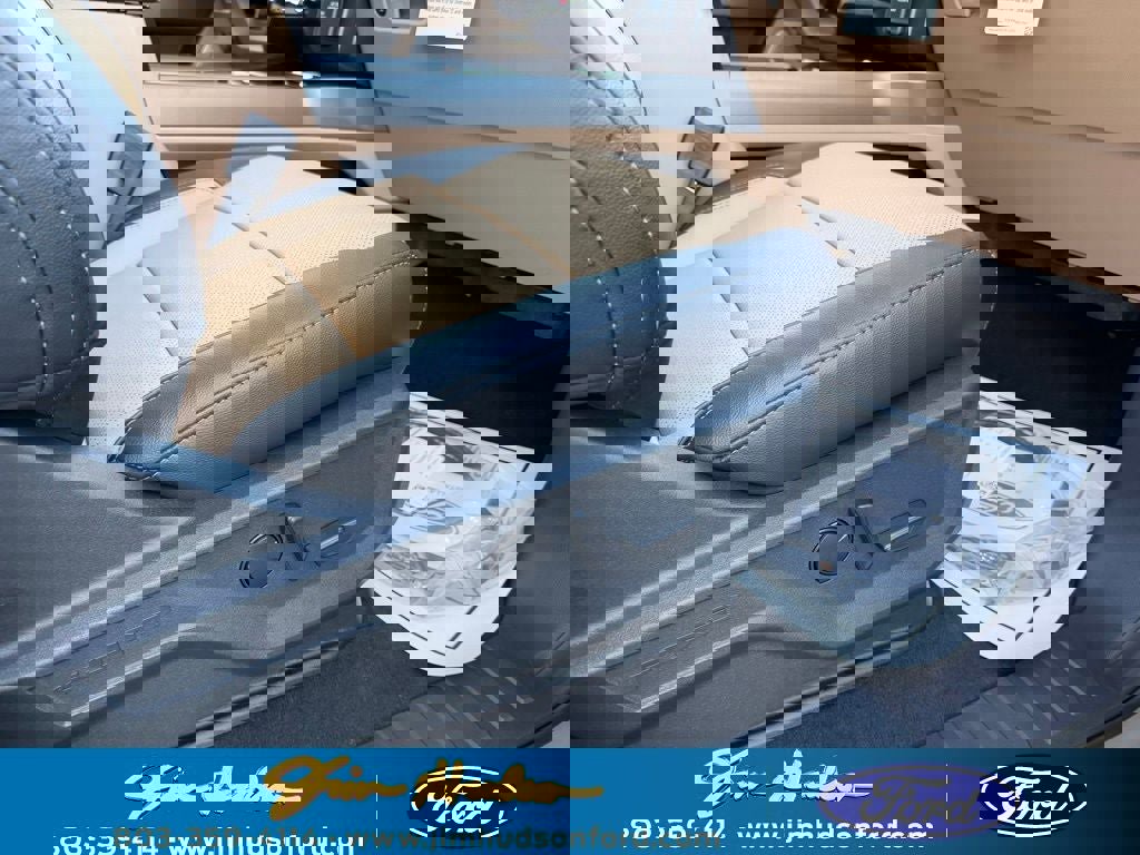 New 2026 Ford F250 Lariat w/ Lariat Ultimate Package image 29