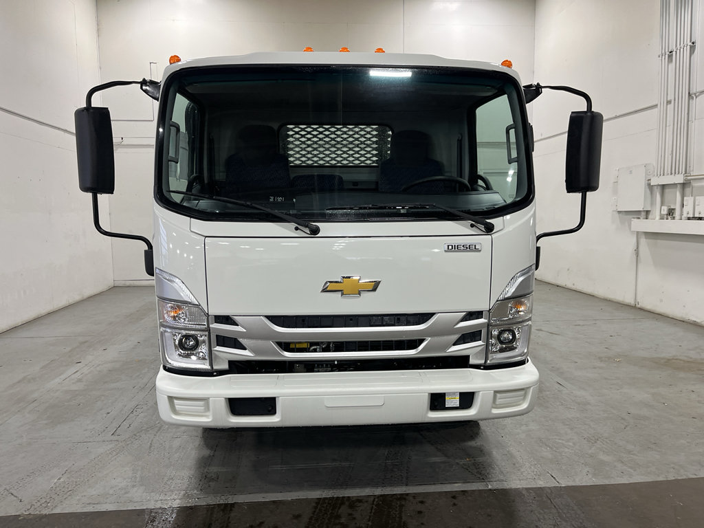 New 2024 Chevrolet Low Cab Forward 4500 XD RWD image 2