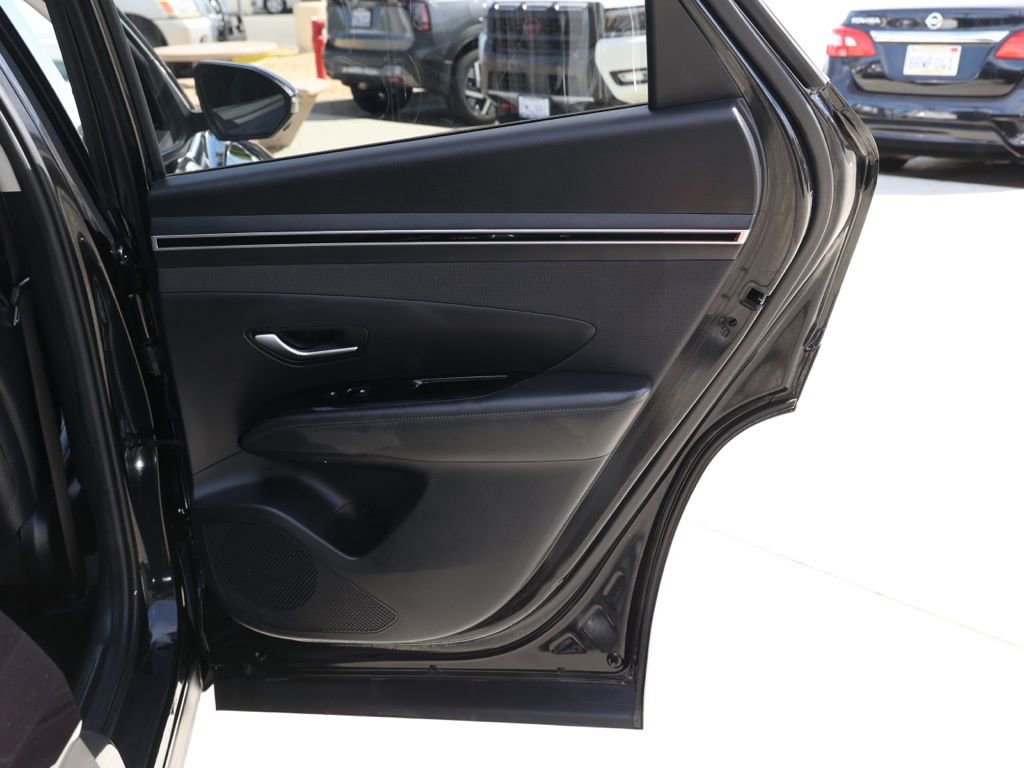 Used 2024 Hyundai Tucson Limited image 19