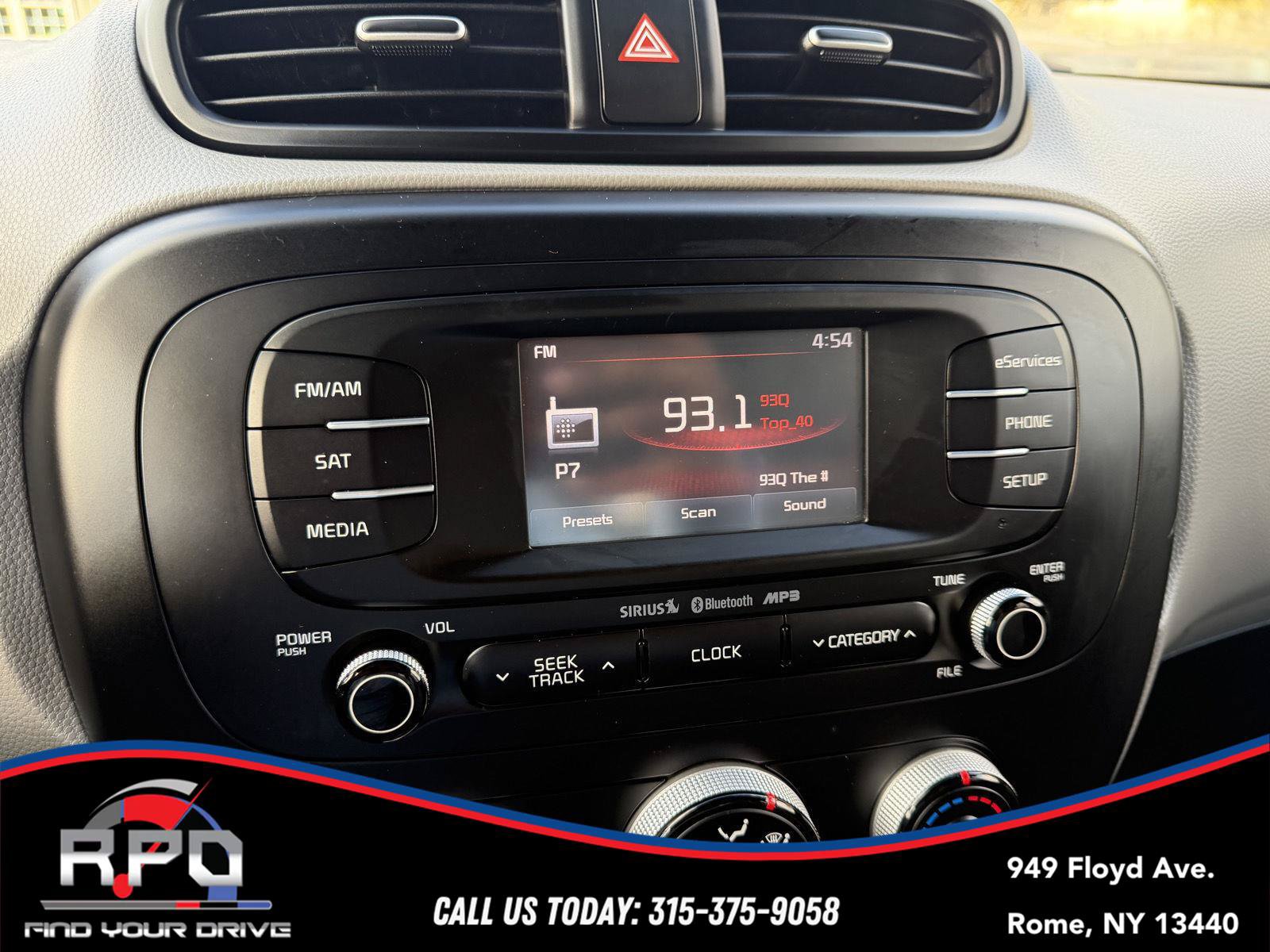 Used 2015 Kia Soul FWD image 16