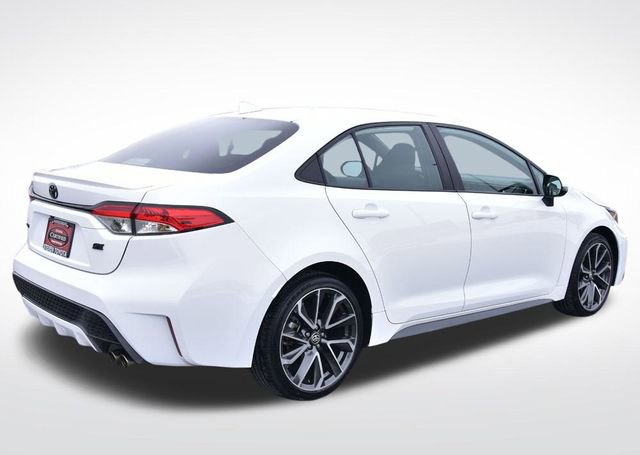 Certified 2022 Toyota Corolla SE image 4
