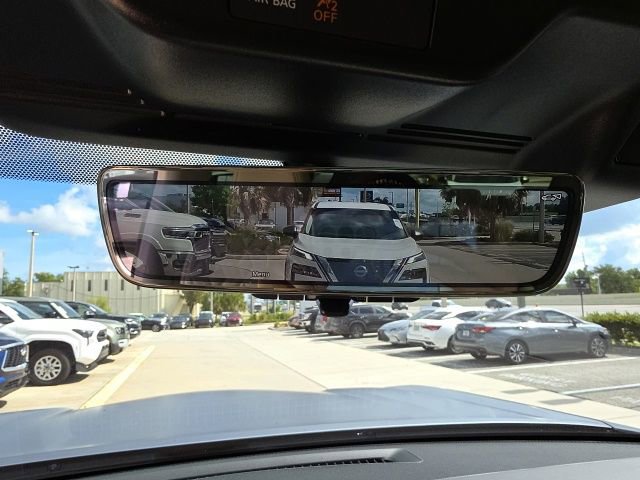 Used 2025 Nissan Armada Platinum Reserve RWD image 22