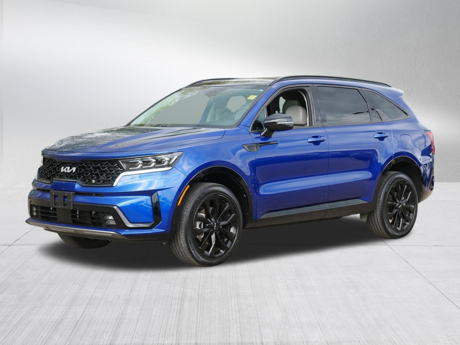 Certified 2023 Kia Sorento SX AWD/4WD image 3
