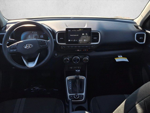 New 2026 Hyundai Venue SEL FWD image 13